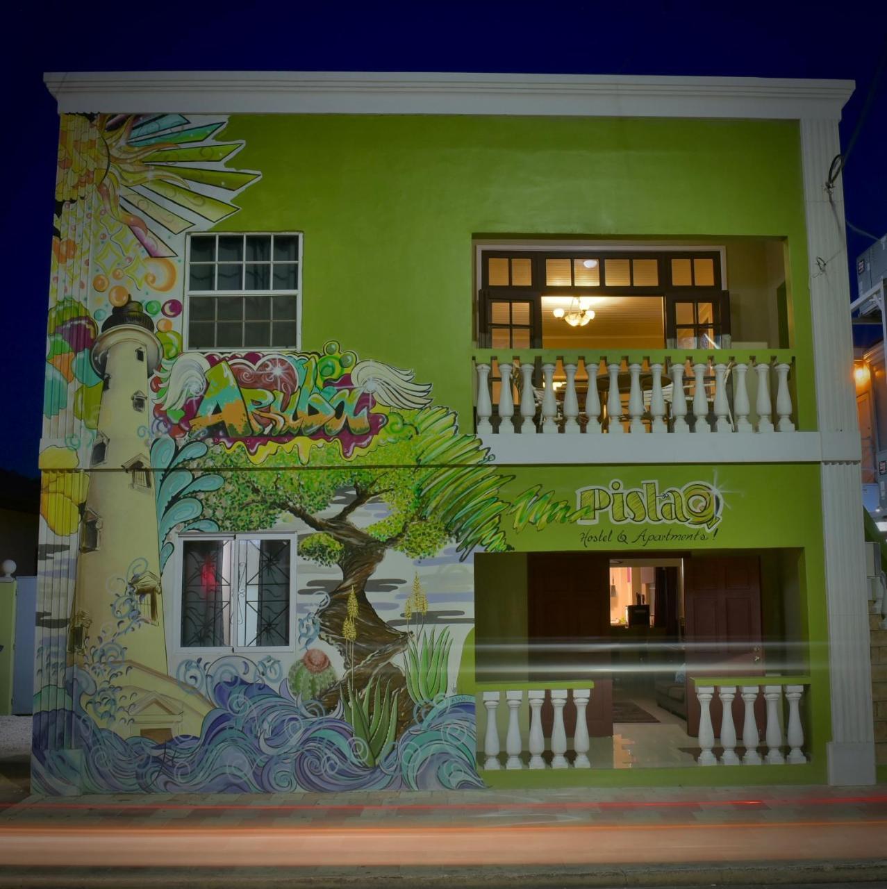 Pista Q Hostel And Apartments Oranjestad Kültér fotó